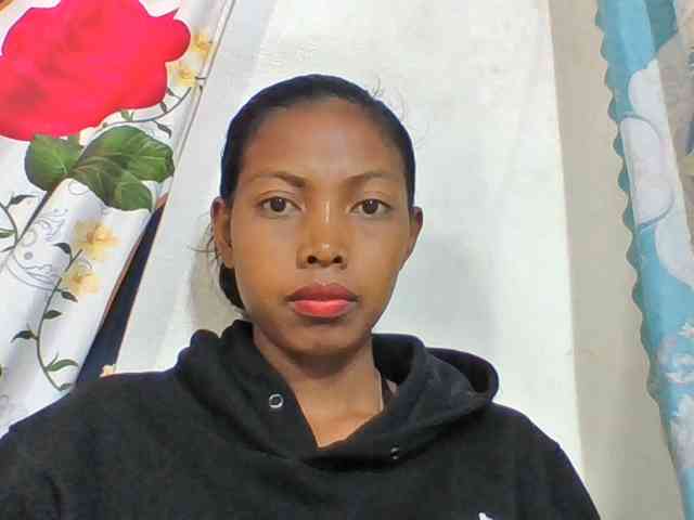 Layah7 webcam