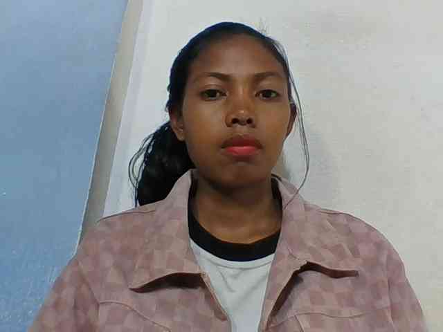 Layah7 webcam
