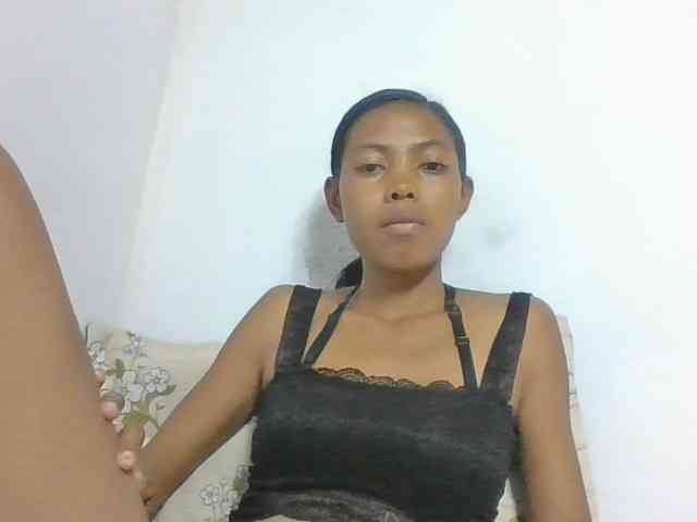 Layah7