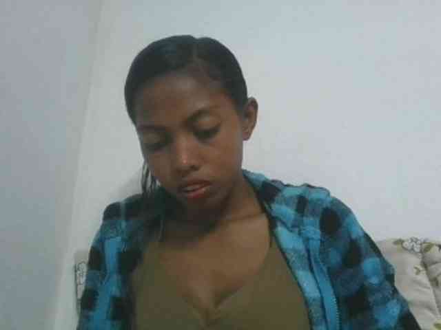 Layah7 webcam