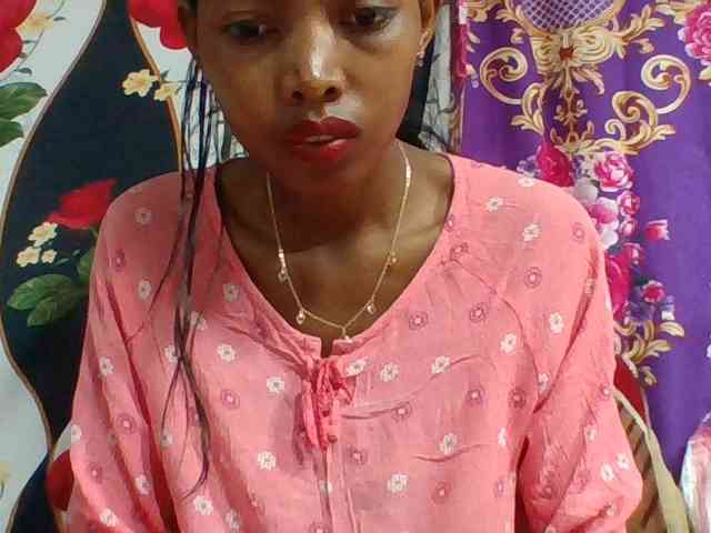 Layah7 webcam