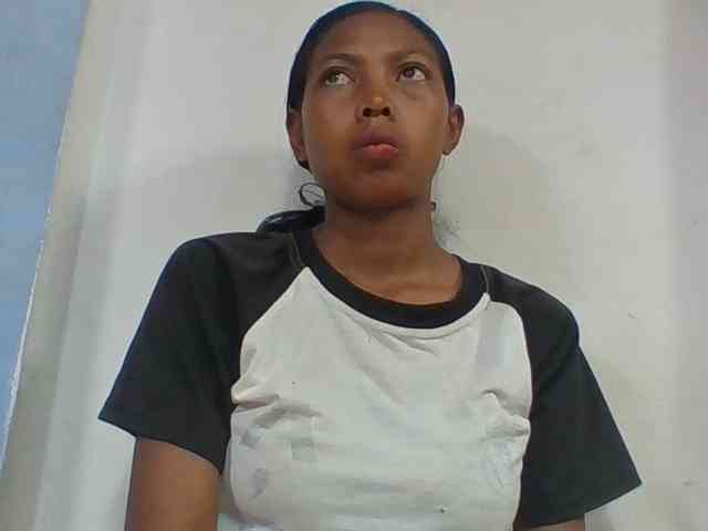 Layah7 webcam