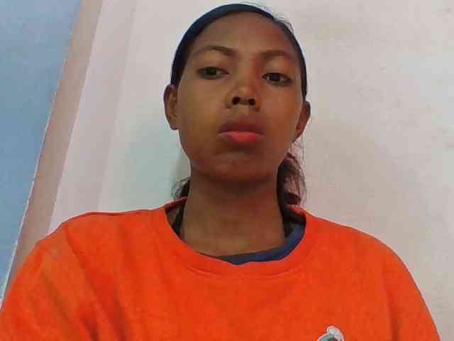 Layah7 Layah7
