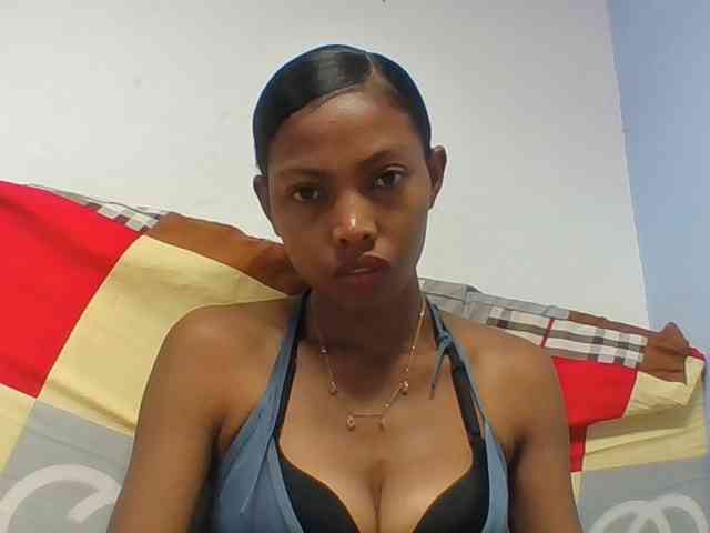 Layah7 webcam