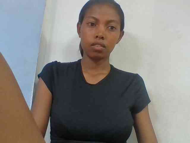 Model: Layah7