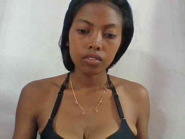 Layah7 webcam