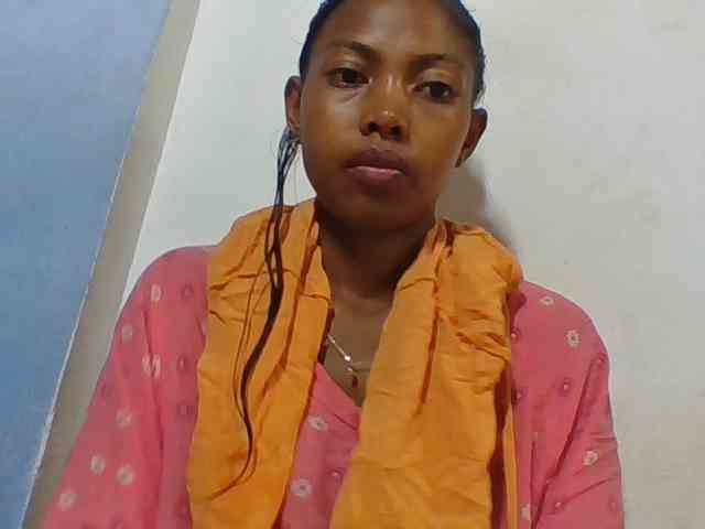 Layah7 webcam