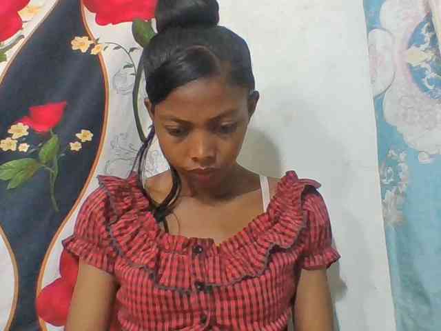 Layah7