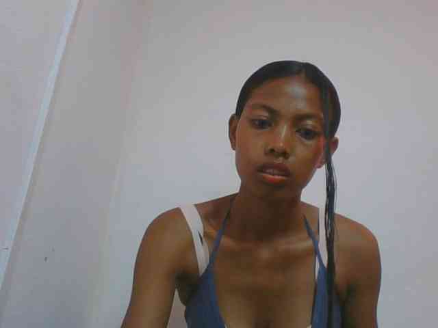 Layah7 webcam