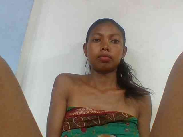 Layah7 webcam