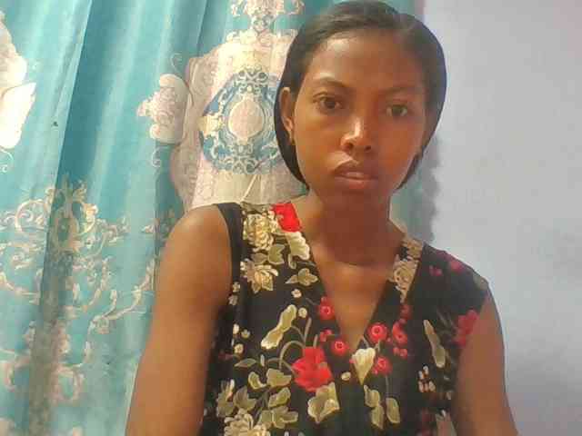 Layah7