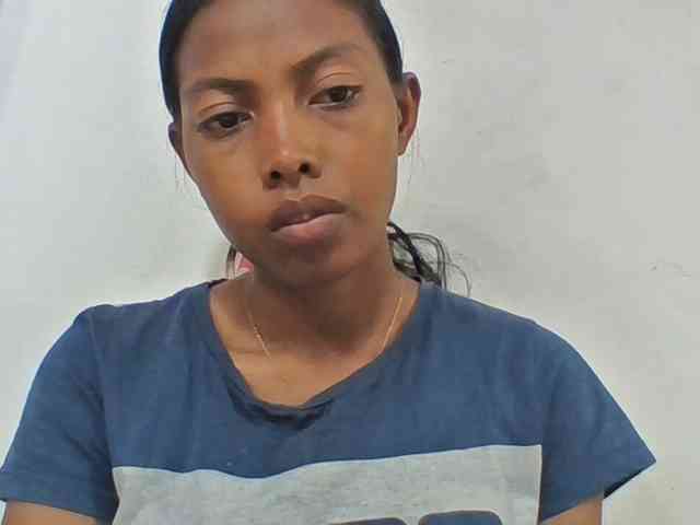 Layah7 webcam