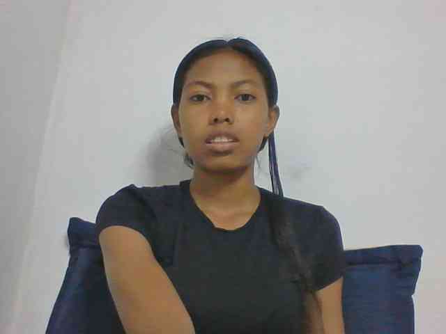 Layah7