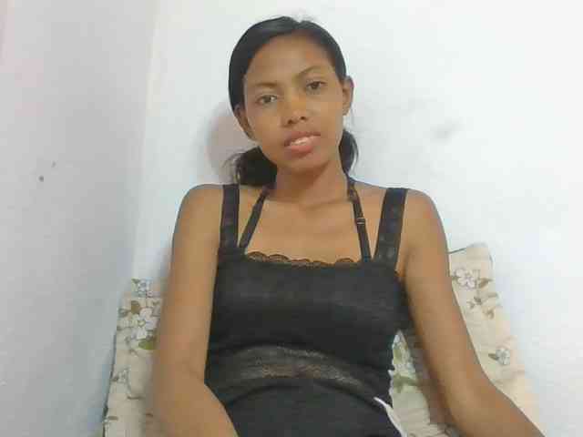 Layah7