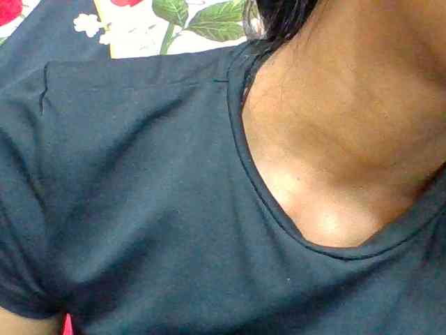 Layah7 webcam