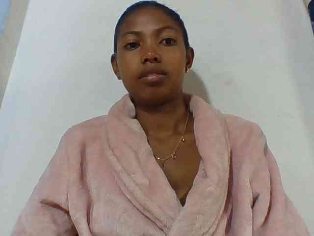 Layah7 webcam