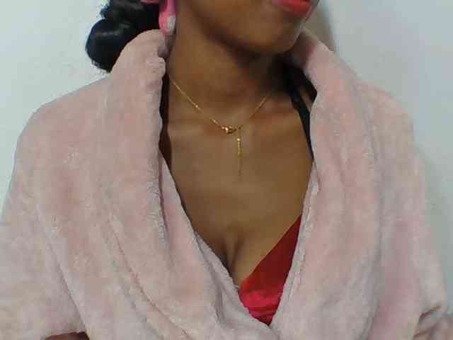 Layah7 webcam