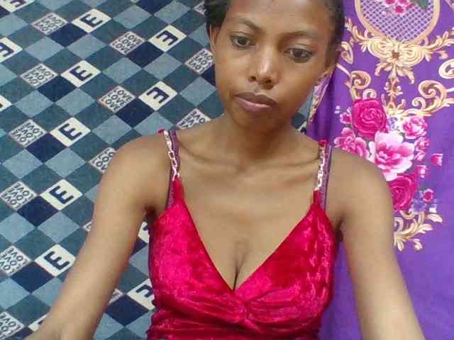 Layah7 webcam