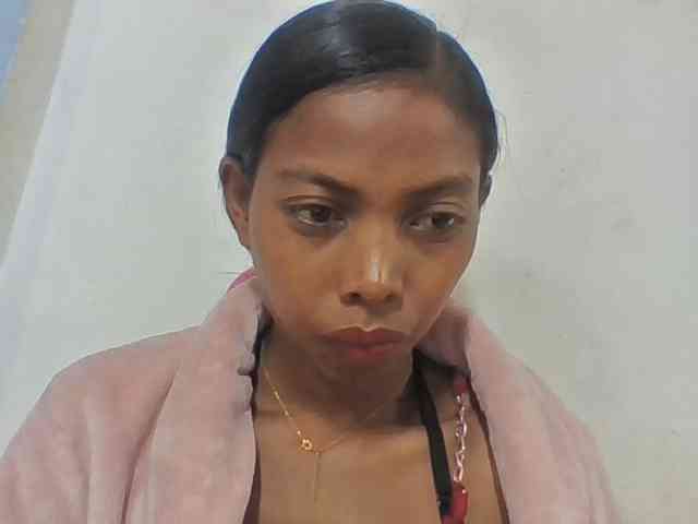 Layah7 webcam