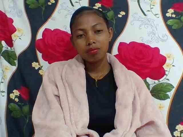 Layah7 webcam