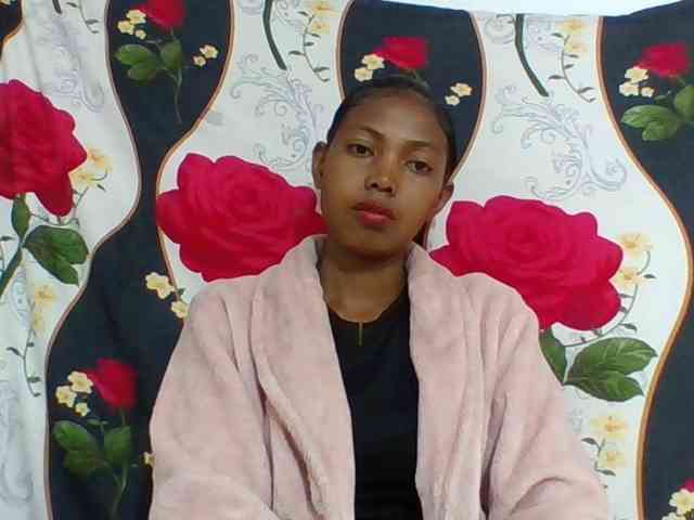 Layah7 webcam