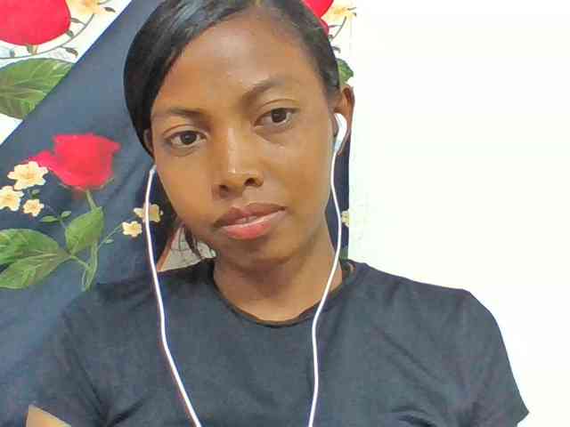 Layah7 webcam