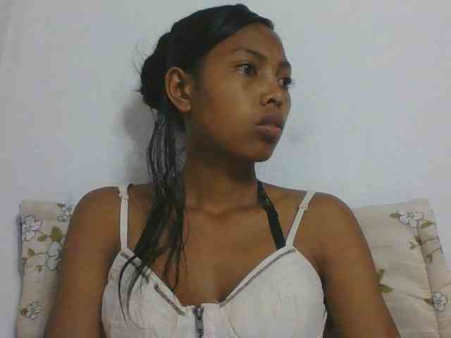 Layah7 Layah7