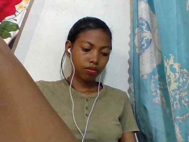 Layah7 webcam