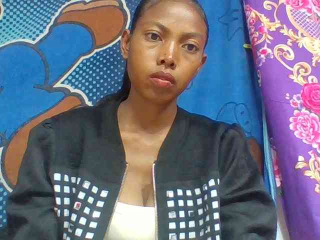 Layah7 webcam