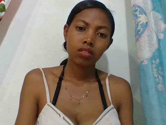 Layah7 webcam