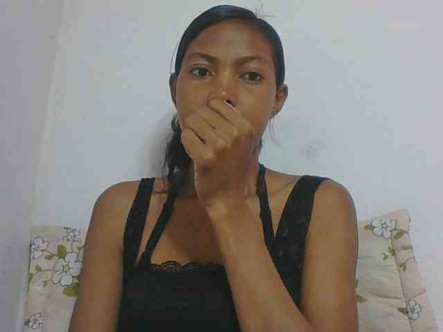 Layah7