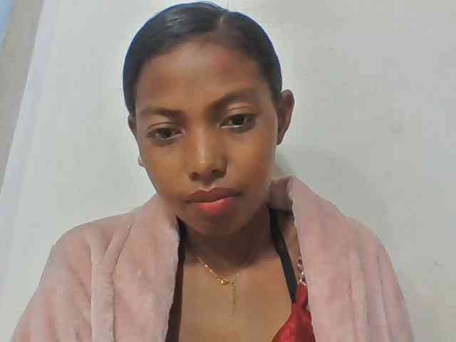 Layah7 webcam