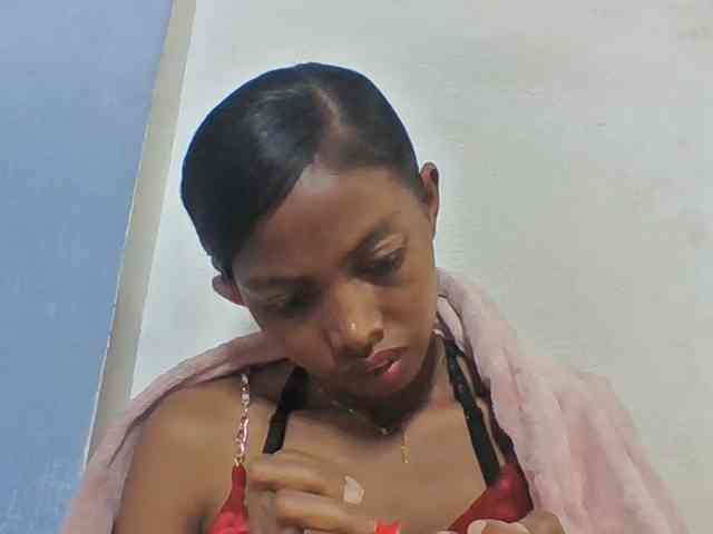 Layah7 webcam