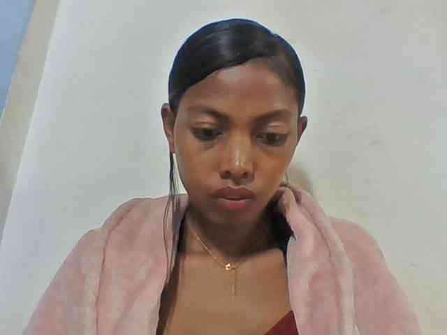 Layah7 webcam