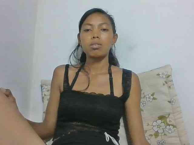 Layah7
