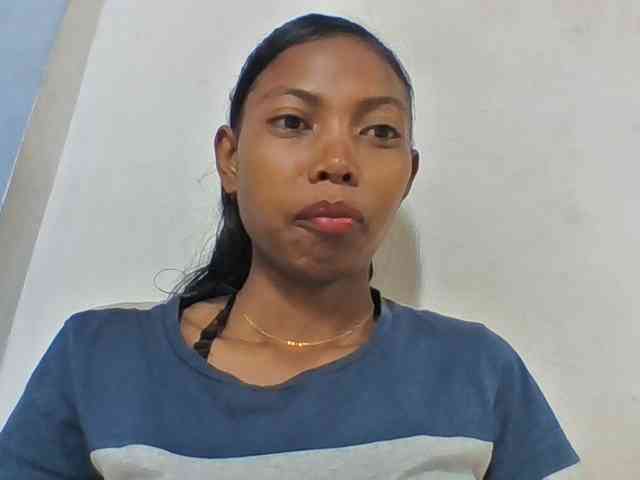 Layah7 webcam