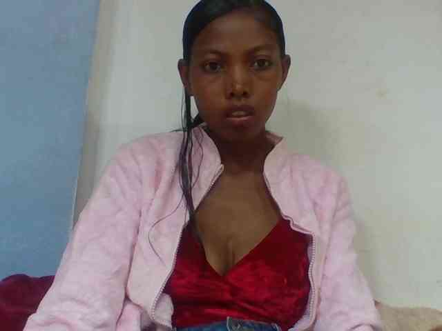 Layah7 webcam