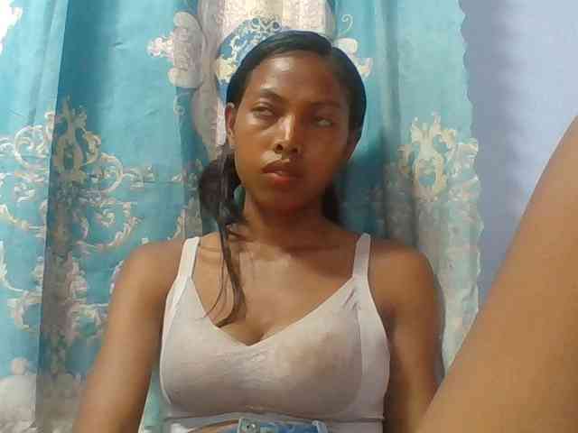 Layah7 webcam