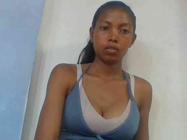 Layah7 webcam