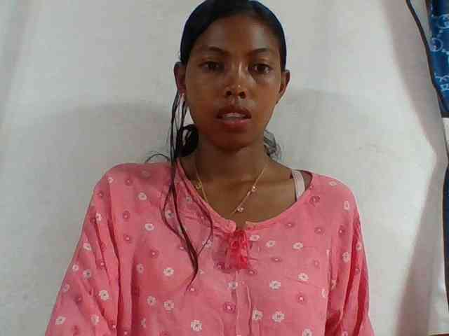 Layah7 webcam