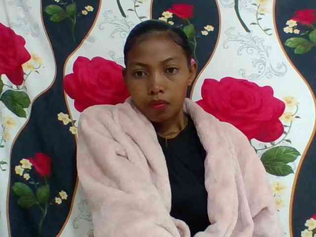 Layah7 webcam