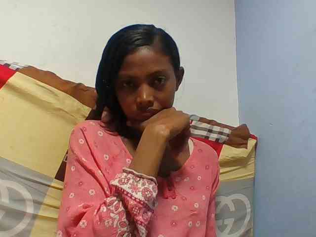 Layah7 webcam