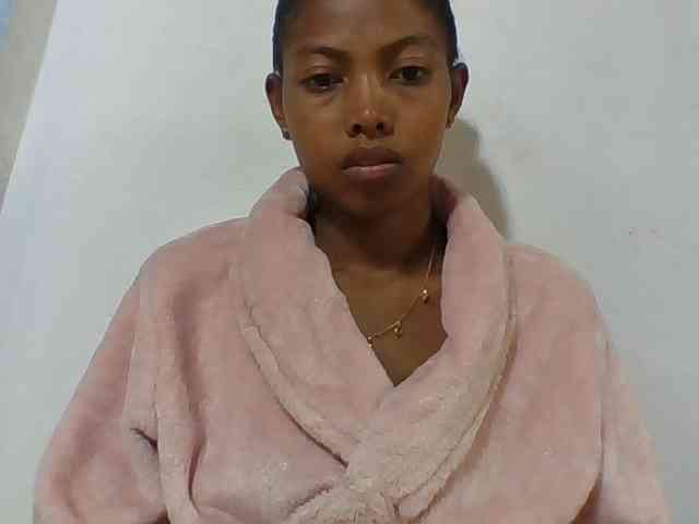 Layah7 webcam