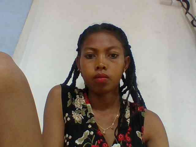 Layah7 webcam