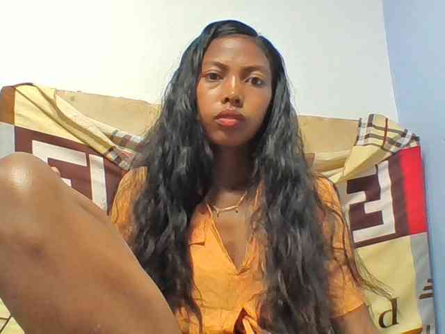 Layah7 webcam