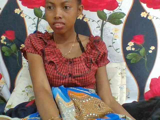 Layah7 webcam
