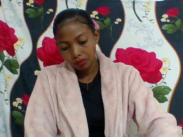 Layah7 webcam