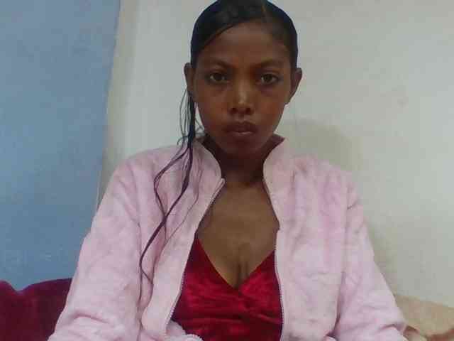 Layah7 webcam