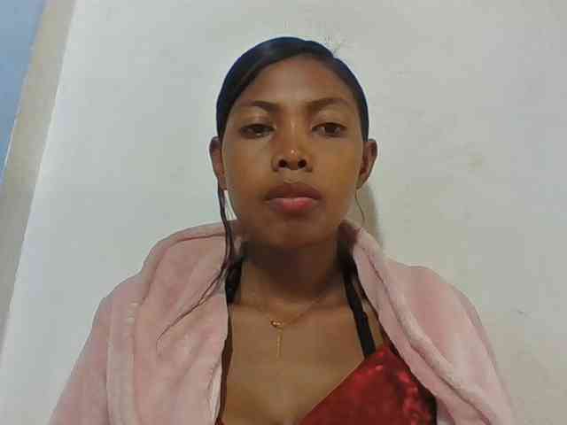 Layah7 webcam