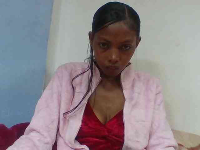 Layah7 webcam
